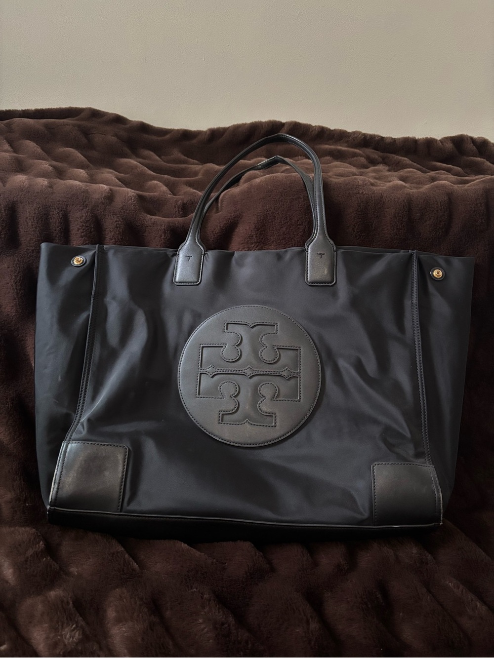 XL Tory Burch Ella Tote in Black